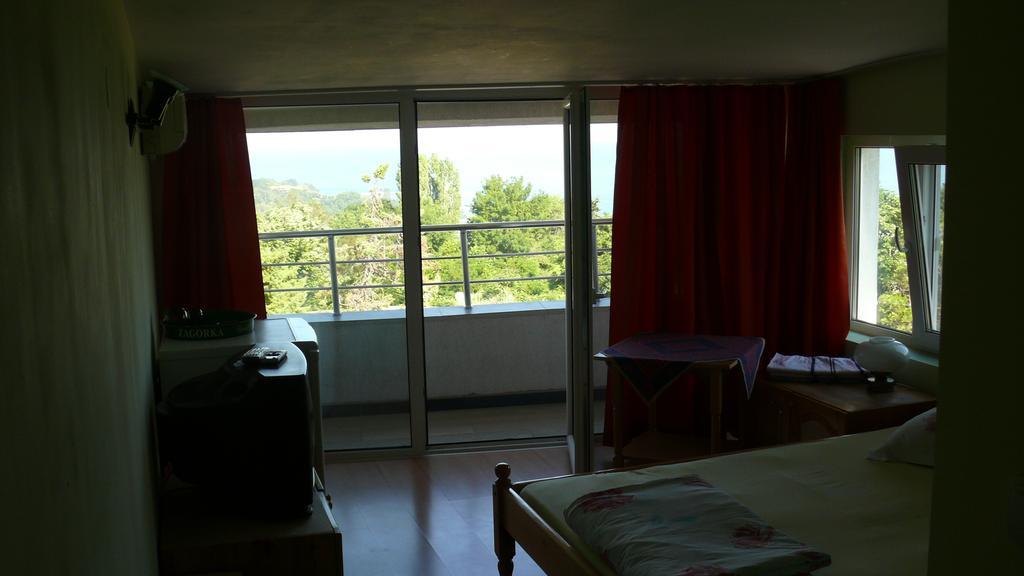 Villa Climate Guest House Varna Exterior photo
